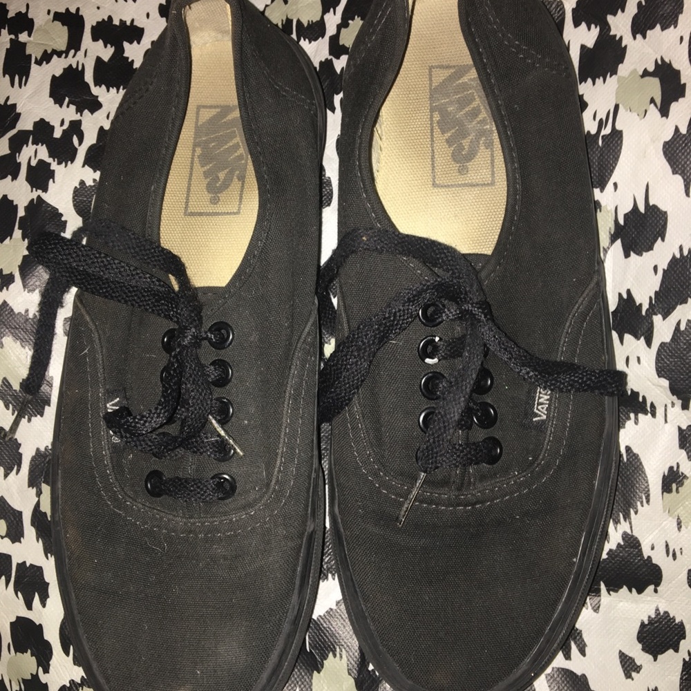 Black vans
